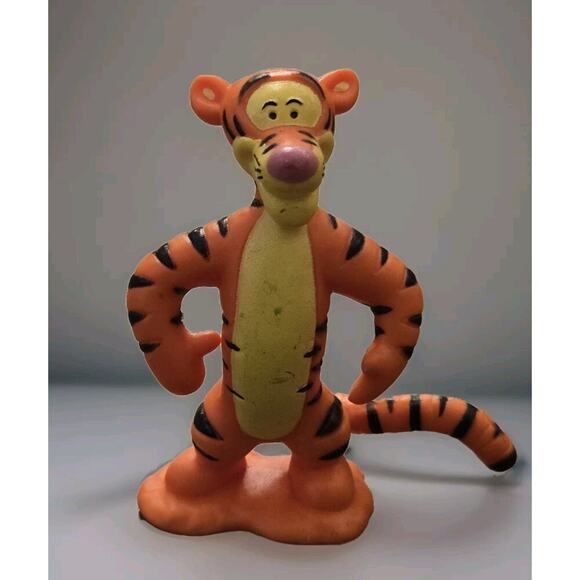 Disney Winnie the Pooh- 3" Tigger Figure‎ - Vintage - Picture 1 of 4